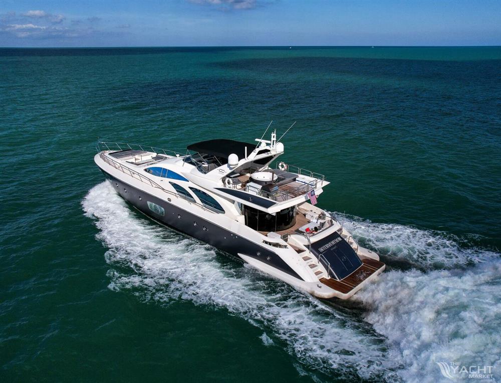 2010 Azimut