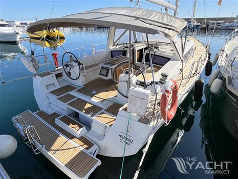 Beneteau Oceanis 48