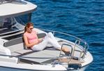 Jeanneau Merry Fisher 895 Sport Offshore - Jeanneau Merry Fisher 895 Sport - bow sun lounger area