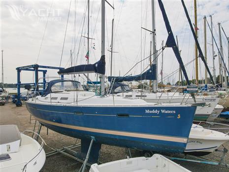 Beneteau Oceanis Clipper 373