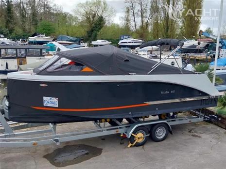 Maxima boats 640