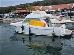 Jeanneau Merry Fisher 925 fly