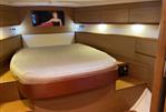 Jeanneau Sun Odyssey 49i - Forward cabin