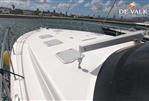 Riviera 58 Enclosed Flybridge - Picture 5