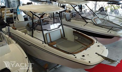 BENETEAU FLYER 8 SPACEDECK