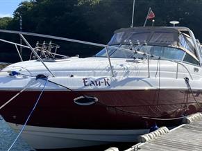 Rinker Express Cruiser 300