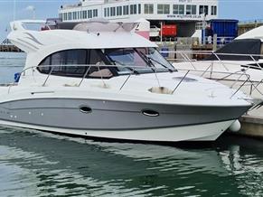 Beneteau Antares 30 Fly