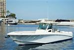 BOSTON WHALER OUTRAGE 370