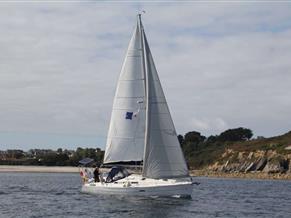 BENETEAU OCEANIS 323 CLIPPER