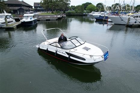 Bayliner VR5