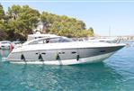 Princess Yachts V42