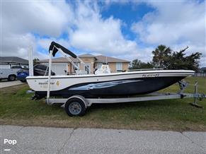 NauticStar Angler 210