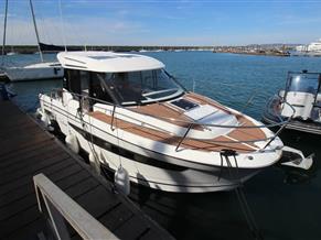 Jeanneau 895 Merry Fisher