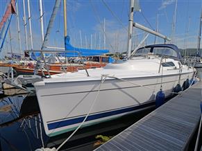 Hunter Legend 27