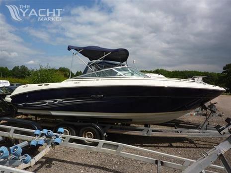 Sea Ray 220 Sunsport