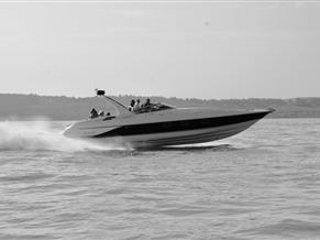 Hunton Powerboats RS43