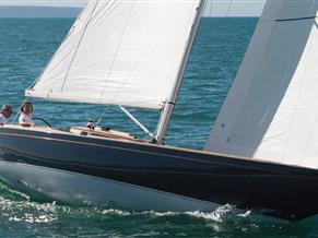 Leonardo Yachts Eagle 38