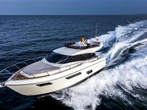 FERRETTI 450