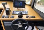 Offshore Yachts 25
