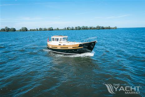 Fairways Marine Marine Fisher 30 Pilothouse Ketch - Fairways-Marine-Fisher-30-Pilothouse-Ketch-7-motor-yacht-for-sale-interior-image-Lengers-Yachts-scaled.jpg