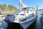 Intercat 1500 28' - Sleeps 6