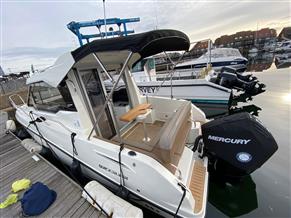 Quicksilver 675 Weekend