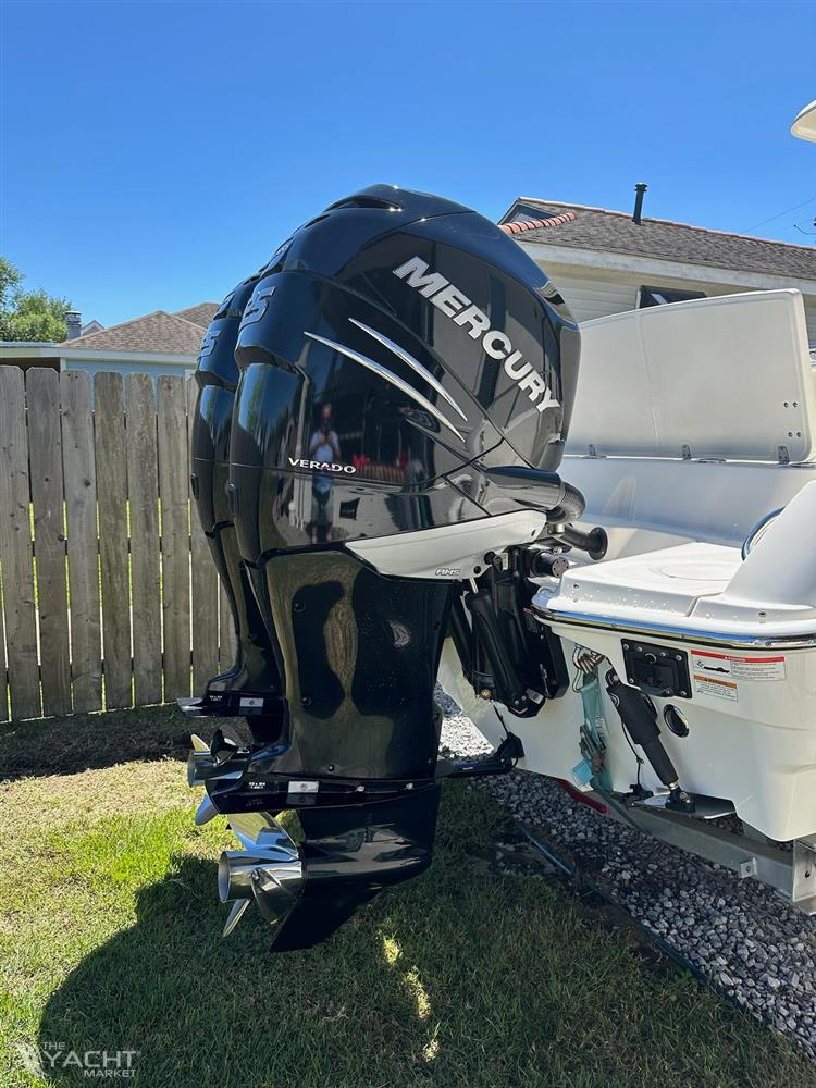 2018 Boston Whaler