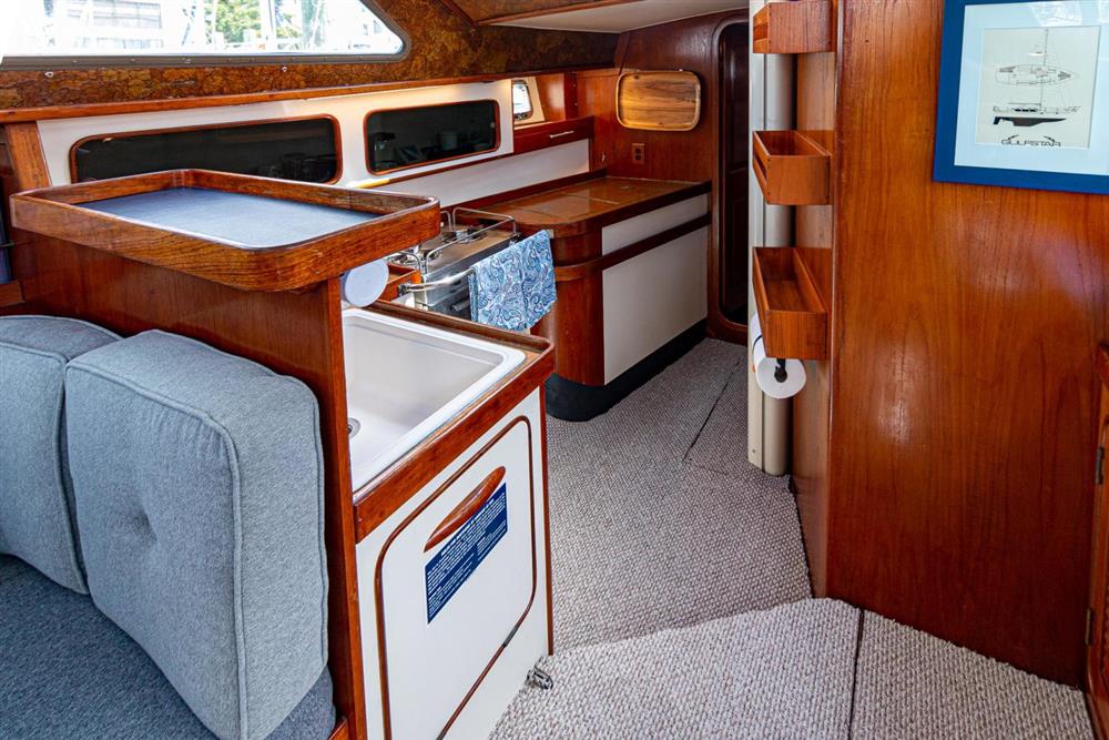 1981 Gulfstar