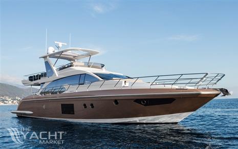 AZIMUT 66 FLY