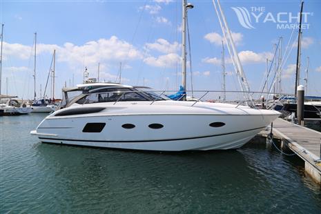 Princess V39 - Image courtesy of JD Yachts