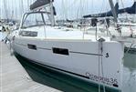 Beneteau Oceanis 35