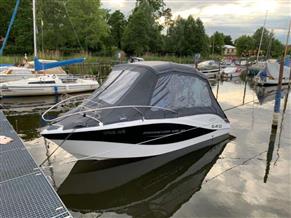 OKI BOATS BARRACUDA 595 SD