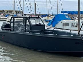 XO Boats Dfndr 8