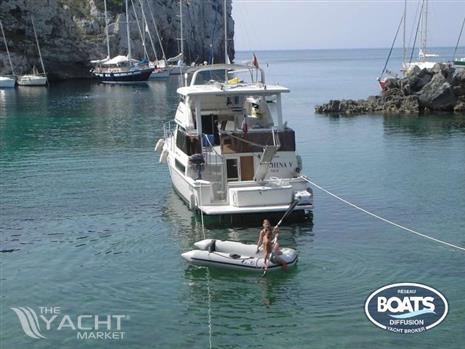 CARVER YACHTS CARVER 400 MCY