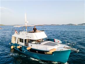 Beneteau Swift Trawler 44