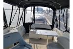 Maxum 2600 SE Cruiser - Maxum 2600 SE - looking out of cockpit