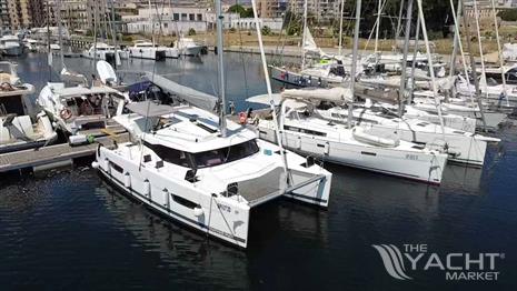 FOUNTAINE PAJOT LUCIA 40