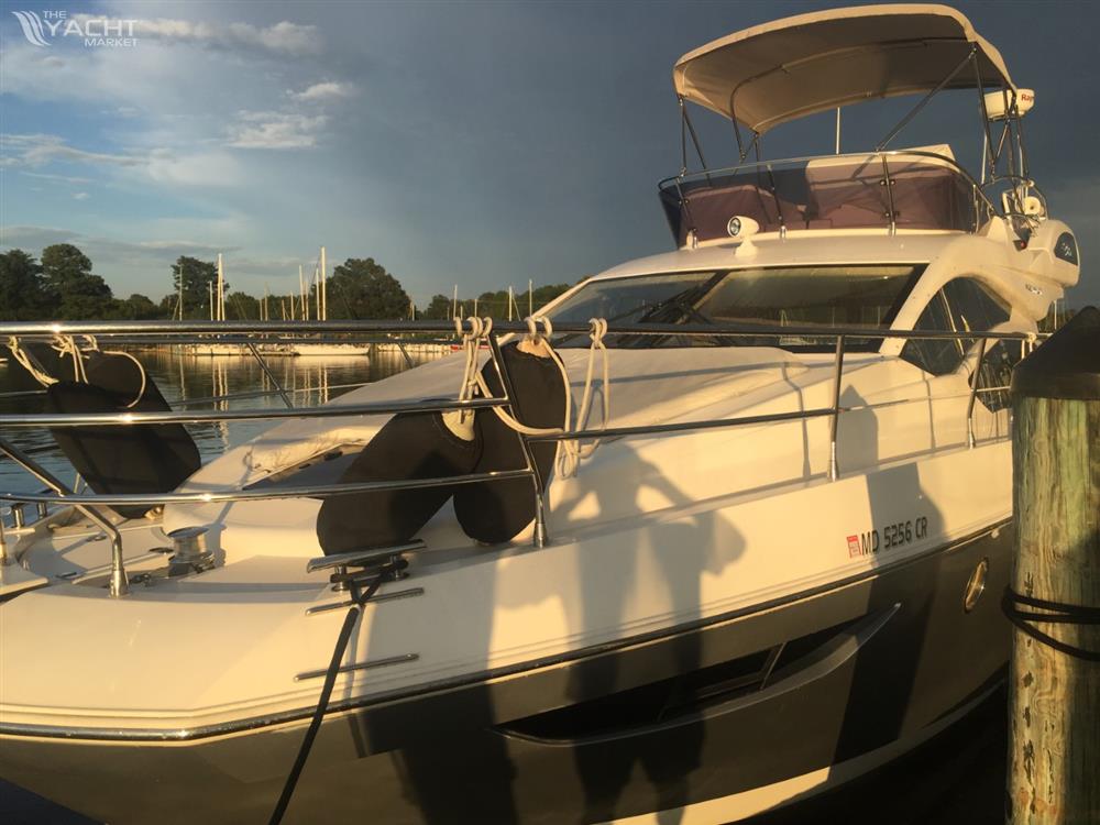 2011 Azimut