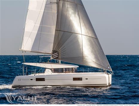 Lagoon 42 - Manufacturer Provided Image: Manufacturer Provided Image: Lagoon 42