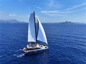 Sunreef 60 Eco Sailing