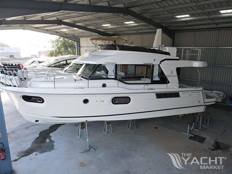 BENETEAU SWIFT TRAWLER 41 FLY