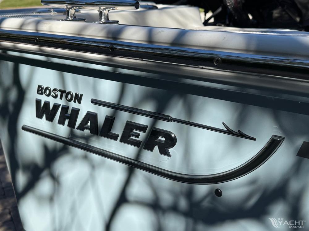 2021 Boston Whaler