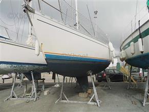 BENETEAU FIRST 325