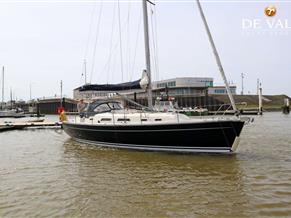 Hanse 371