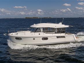 Beneteau Swift Trawler 41 Sedan