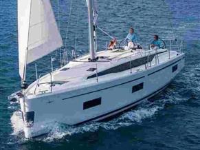 BAVARIA C42