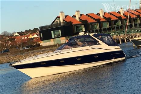  Sunseeker Mustique 42