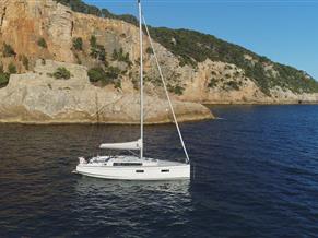 BENETEAU OCEANIS 38.1