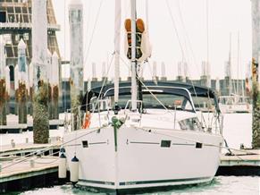 Beneteau Sense43