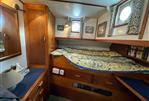 Custom Pilothouse Trawler 48ft - Custom Pilothouse Trawler 48ft Yacht Liveaboard - Aft Cabin